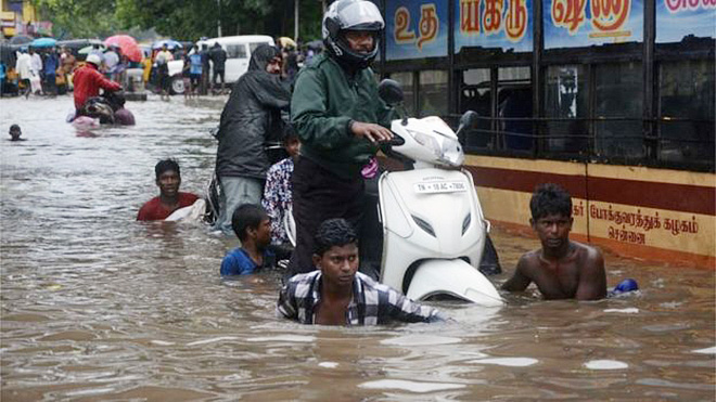 인도 남부 지역의 홍수로 인한 피해 모습(사진출처: AFP)